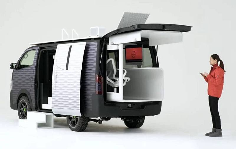 Kancelář na kolech: Nissan NV350 Caravan Office Pod