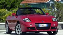 Fiat Barchetta 1.8 (2004) najeto: 152 000 km. Cena: 99 900 Kč