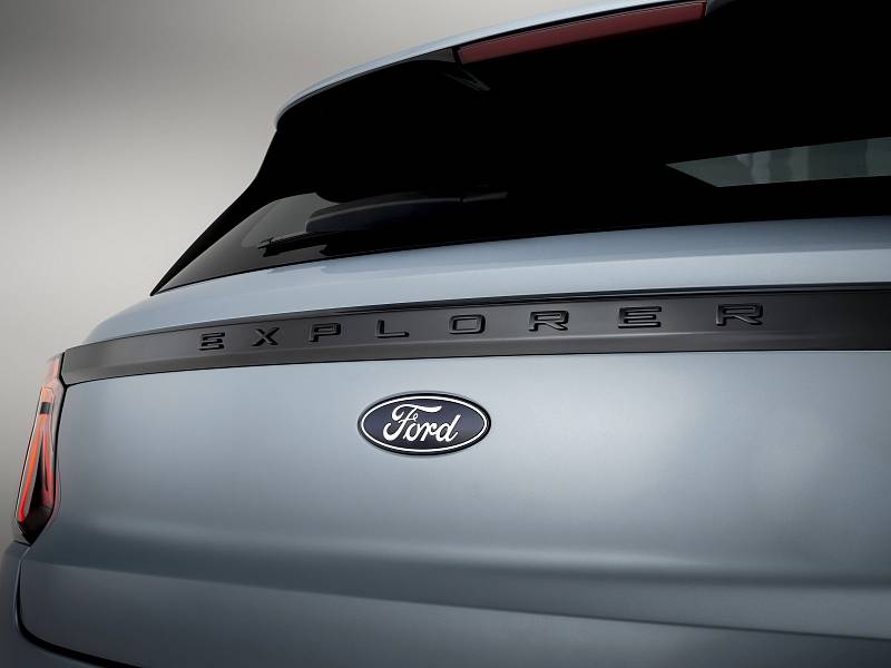 Nový elektrický Ford Explorer (2023)