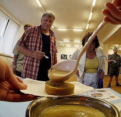 V rámci Pražské muzejní noci proběhla 12. června v Zemědělském muzeu prezentace, ochutnávky i prodej knedlíků, vína a dalších nápojů a potravinářských produktů.