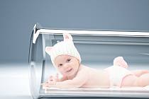 Podle statistiků podíl nedonošenců mezi novorozenci v posledních letech klesá