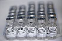Vakcíny proti koronaviru od společností Pfizer/BioNTech