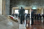 Český premiér Andrej Babiš na třídenní návštěvě Turecka