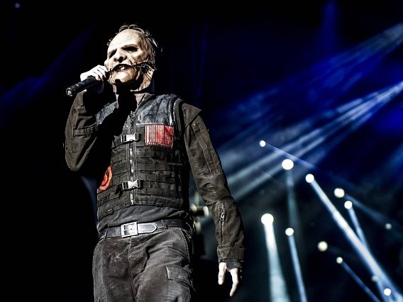 Americká metalová kapela Slipknot vystoupí 27. ledna v pražské O2 Areně. 