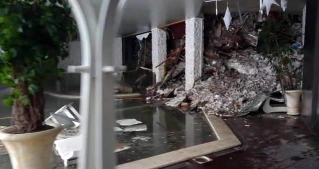 Hotel v Itálii zavalila lavina