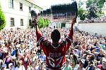 Michael Frolík přivezl slavný Stanley Cup do Kladna.