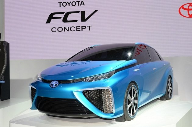 Toyota FCV.