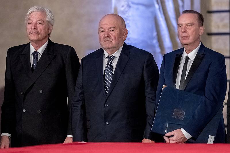 Prezident Miloš Zeman na státní svátek 28. října předával státní vyznamenání ve Vladislavském sále Pražského hradu. Kukura, Loprais, Margita