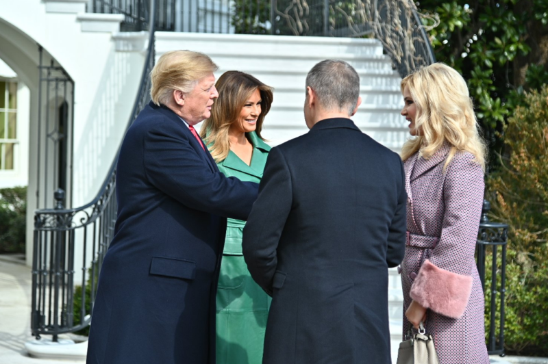 Americký prezident Donald Trump s manželkou Melanií a premiér Andrej Babiš s manželkou Monikou.