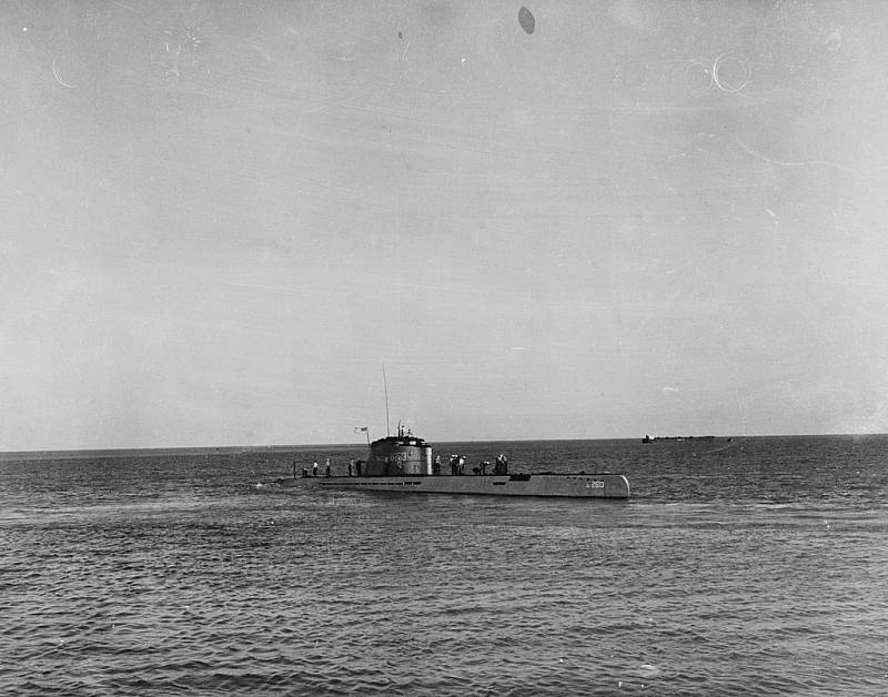 Německá ponorka U-2513, na které Topp sloužil koncem války