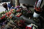 Na různých místech v Praze si lidé 18. prosince připomínali první výročí úmrtí Václava Havla. 