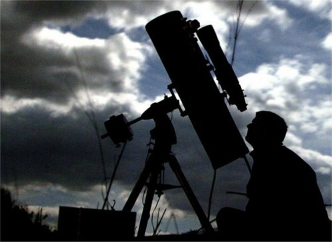 Hvězdářský dalekohled. Ilustrační snímek