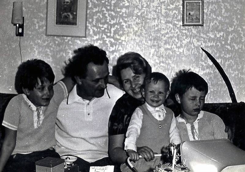 Rodinné foto s dětmi.