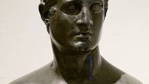 Zakladatelem starověkého přístavu Berenice byl Ptolemaios II. zvaný Filadelfos („milující sestru“)