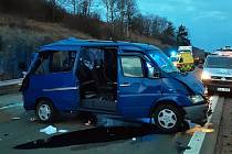 Nehoda dodávky a kamion na 131. kilometru D1 ve směru na Brno u Měřína na Žďársku, 18. února 2023