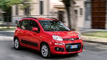 Fiat Panda. Ve všech výbavách (+8 000 Kč) na 258 000 Kč