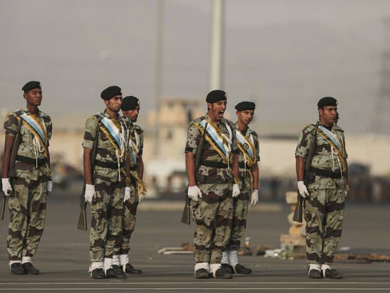 Saúdská Arábie rozmístila v Mekce 100.000 policistů a vojáků, kteří zajistí bezpečnost účastníkům nadcházející poutě do Mekky. 