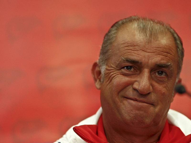 Trenér Turecka Fatih Terim.