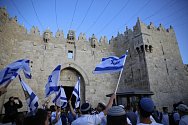 Desítky tisíc Izraelců pochodovaly v rámci oslav Dne Jeruzaléma ulicemi tohoto města