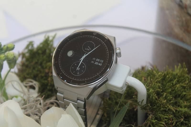 GT 3 Pro jsou nejvýkonnější chytré hodinky společnosti Huawei, čemuž odpovídá jak luxusní zpracování, tak cena