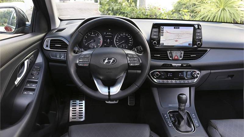 Nový Hyundai i30 (2017).