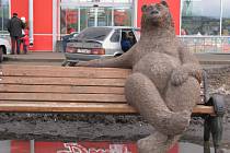Postavičky medvědů větší či menší jsou k vidění po celém Novgorodu.