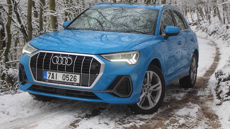 SUV Audi teď mají osmiúhelníkovou masku chladiče