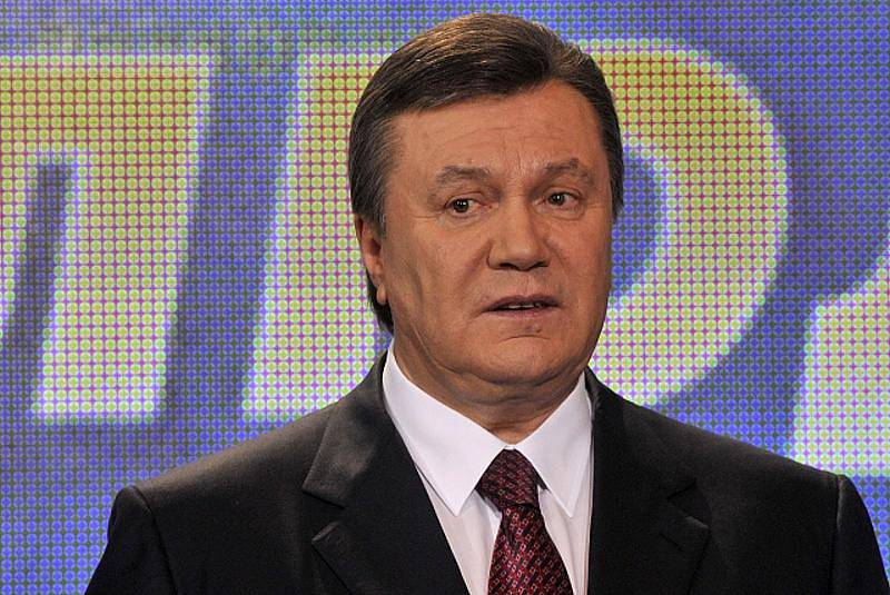 Ukrajinský správní soud ve středu pozastavil platnost výsledků nedávných prezidentských voleb do té doby, dokud nebude posouzeno odvolání poražené Julije Tymošenkové. Ta chce dosáhnout toho, aby vítězství Viktora Janukovyče bylo prohlášeno za neplatné.