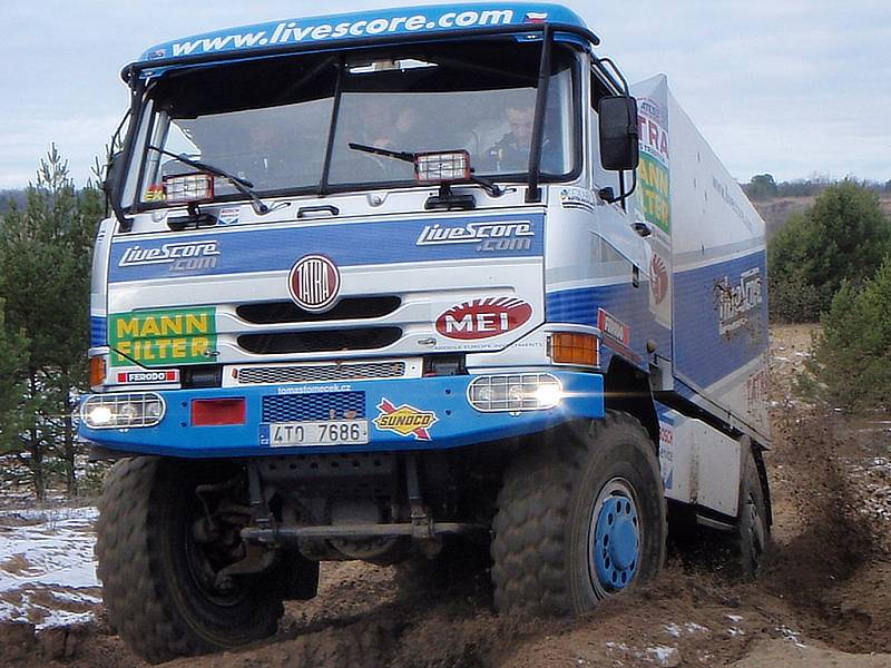 Letka Racing Team testuje Tatry pro Tomáše Tomečka a Brazilce André de Azeveda pro Rallye Dakar 2008.