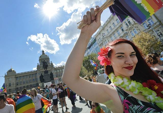 Pochod hrdosti leseb, gayů, bisexuálů a transsexuálů konaný v rámci osmého ročníku festivalu Prague Pride vyšel 11. srpna 2018 z Václavského náměstí v Praze na Letnou.