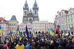 Smuteční průvod na připomenutí obětí protivládních demonstrací na Ukrajině od kostela sv. Klimenta na Staroměstské náměstí 26.ledna.