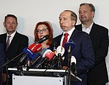 Představení nové politické strany Trikolora Václava Klause mladšího.