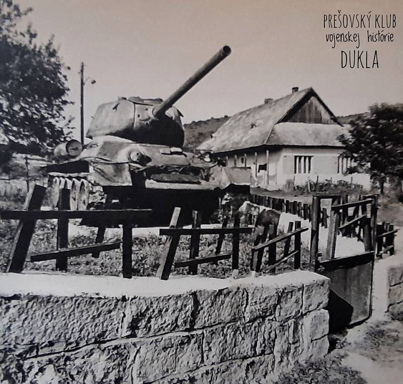 Válkou zničená slovenská obec Nižná Pisaná.