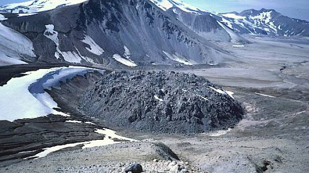 Pohled na místo, kde se odehrála erupce sopky Novarupta.