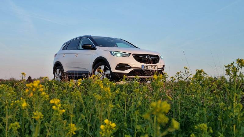 Opel Grandland X.