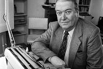 Kingsley Amis