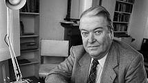 Kingsley Amis