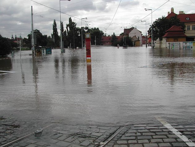 Povodně 2002, stanice metra Malostranská