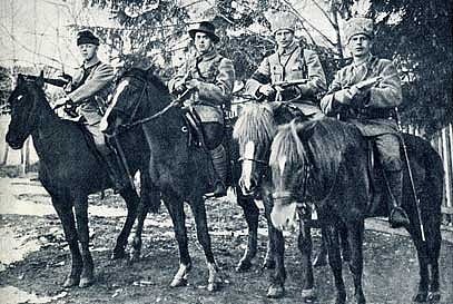 Důstojníci Rudých gard během finské občanské války