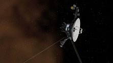 Ilustrace sondy Voyager 1 ve vesmíru.