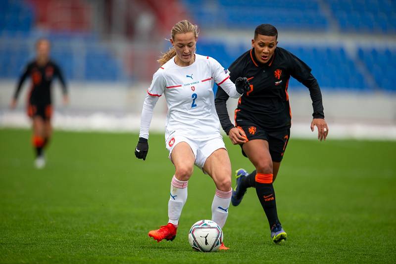 Ženy a fotbal: reprezentační mač proti Nizozemsku