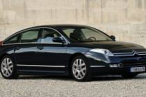 Citroen C6.