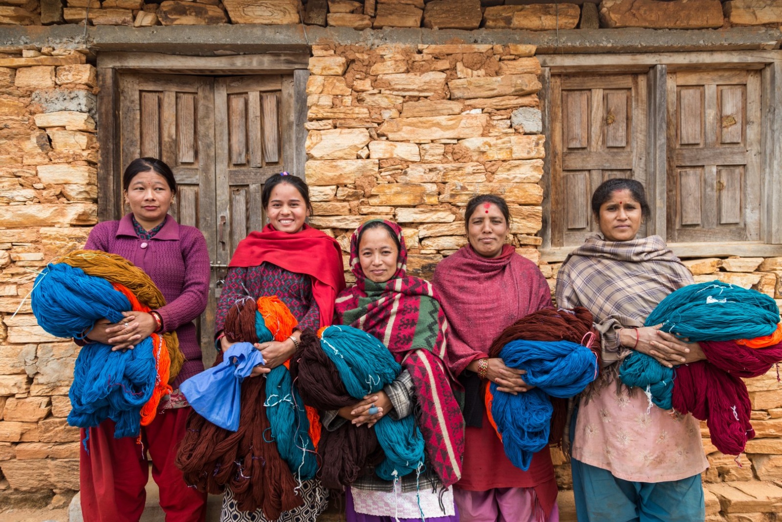 Život v Nepálu: náctileté dívky mají už i čtyři děti, domácí násilí se tají  - Písecký deník