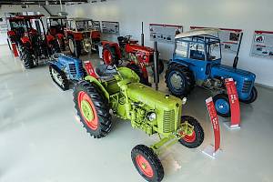 V dnešním zábavném kvízu se vypravíme do říše traktorů. Čeká vás celkem dvacet otázek.
