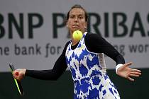 Tenistka Barbora Strýcová postupuje na Roland Garros do druhého kola.