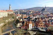 Český Krumlov je letos velkým lákadlem českých turistů.