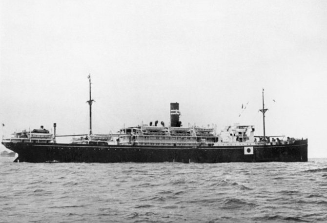 Obchodní loď Montevideo Mara použili Japonci v roce 1942 k přepravě válečných zajatců. Při jejím potopení zahynulo přes tisíc lidí