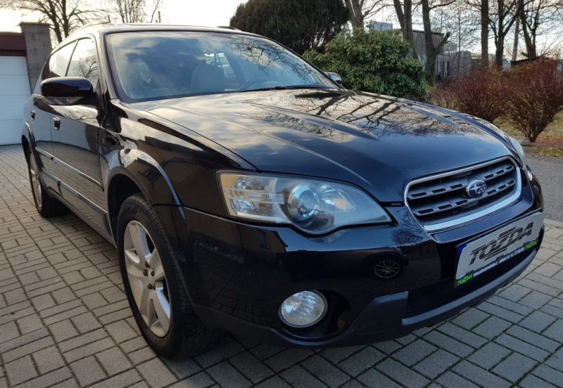 Vznětové motory nejsou tou nejšťastnější volbou, 3litrový šestiválec je zase pro fajnšmekry. Každopádně všechny motory Subaru jsou náročné na údržbu.