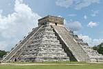 Kukulkánova pyramida v městě Chichén Itzá v dnešním Mexiku