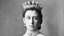 Princezna Alice, hesenská velkovévodkyně, byla nejcitlivějším z dětí královny Viktorie. Zapáleně se věnovala ošetřovatelství a péči o chudé. Její život ale lemovaly tragédie